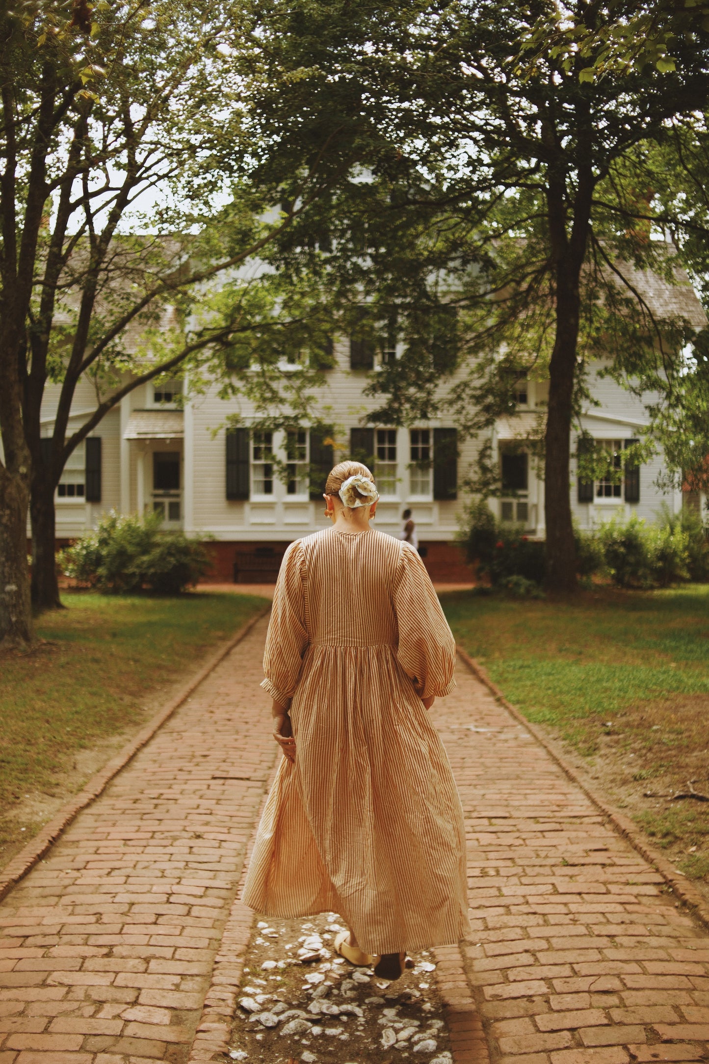Sweetheart Midi Dress