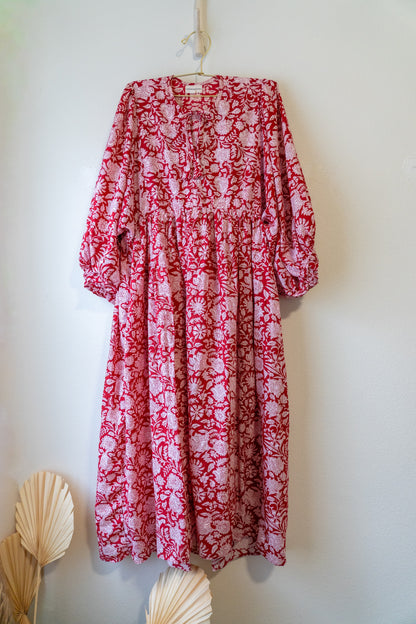 Sweetheart Midi Dress