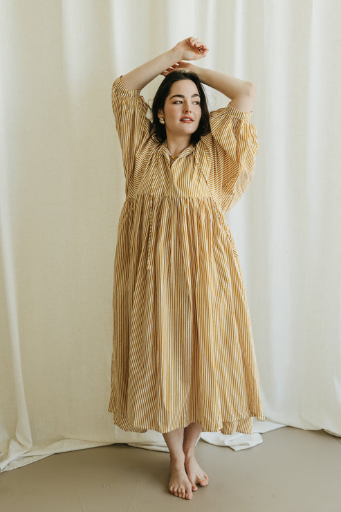 Sweetheart Midi Dress