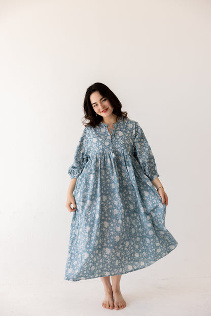 Sweetheart Midi Dress