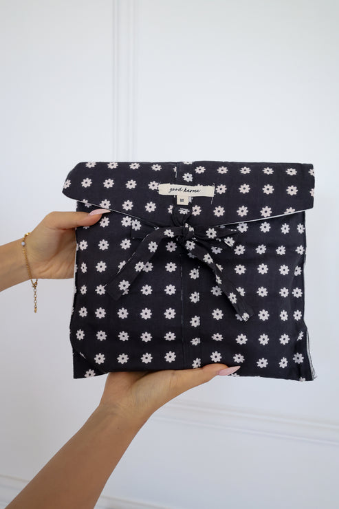 Short-Sleeved Pajama Sets with Shorts